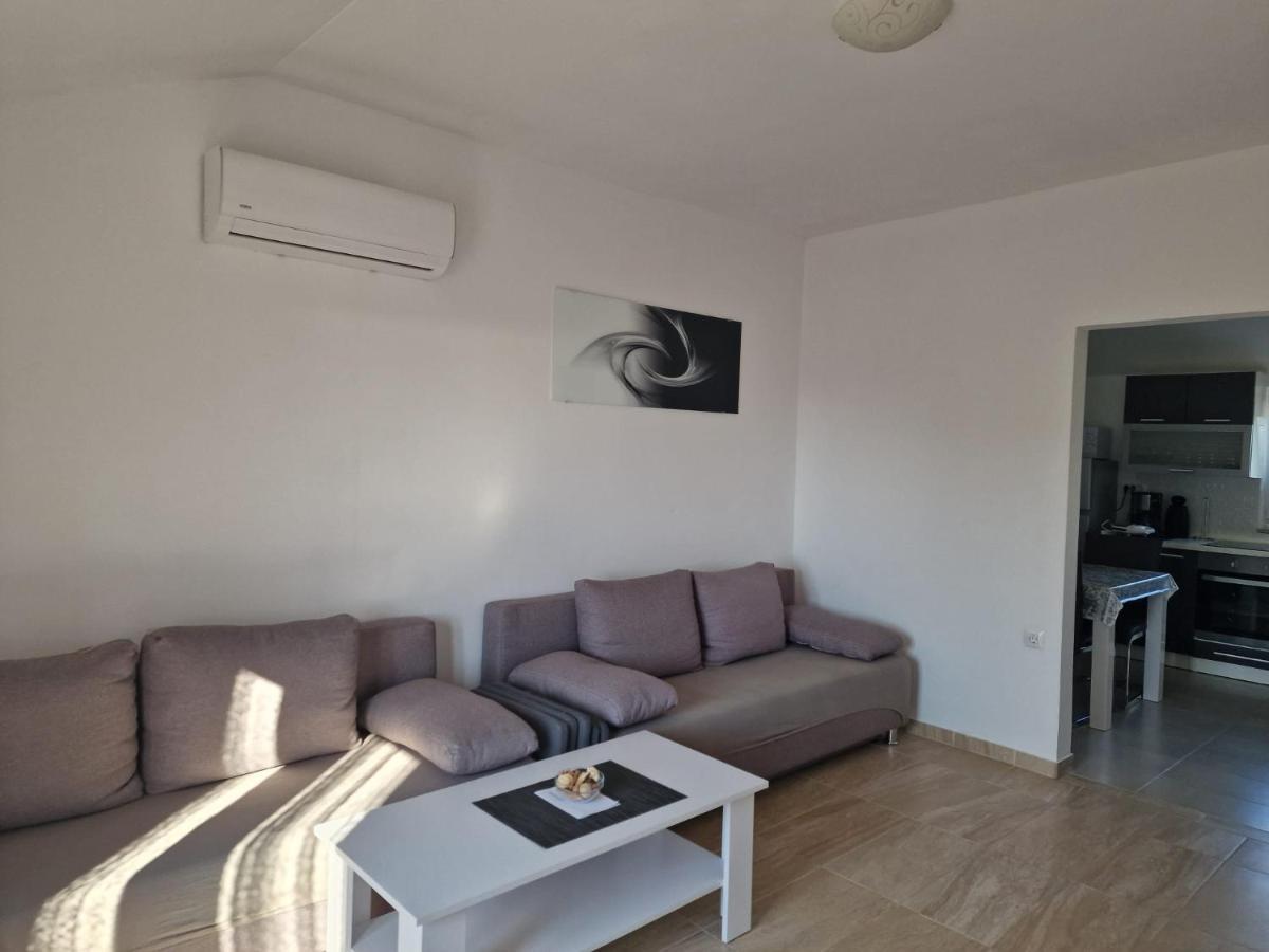Ivan Apartament Rtina