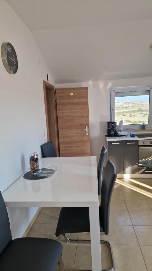 Ivan Apartma Rtina